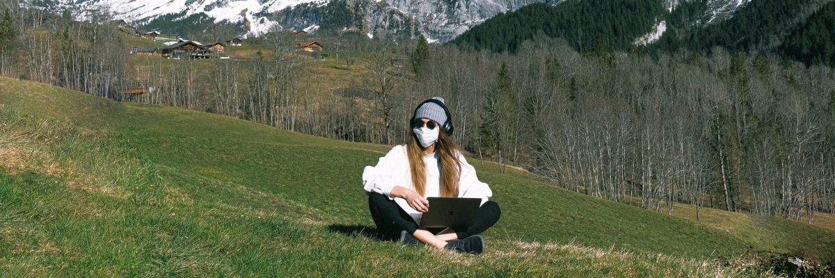 woman-wearing-face-mask-on-mountain-3943915